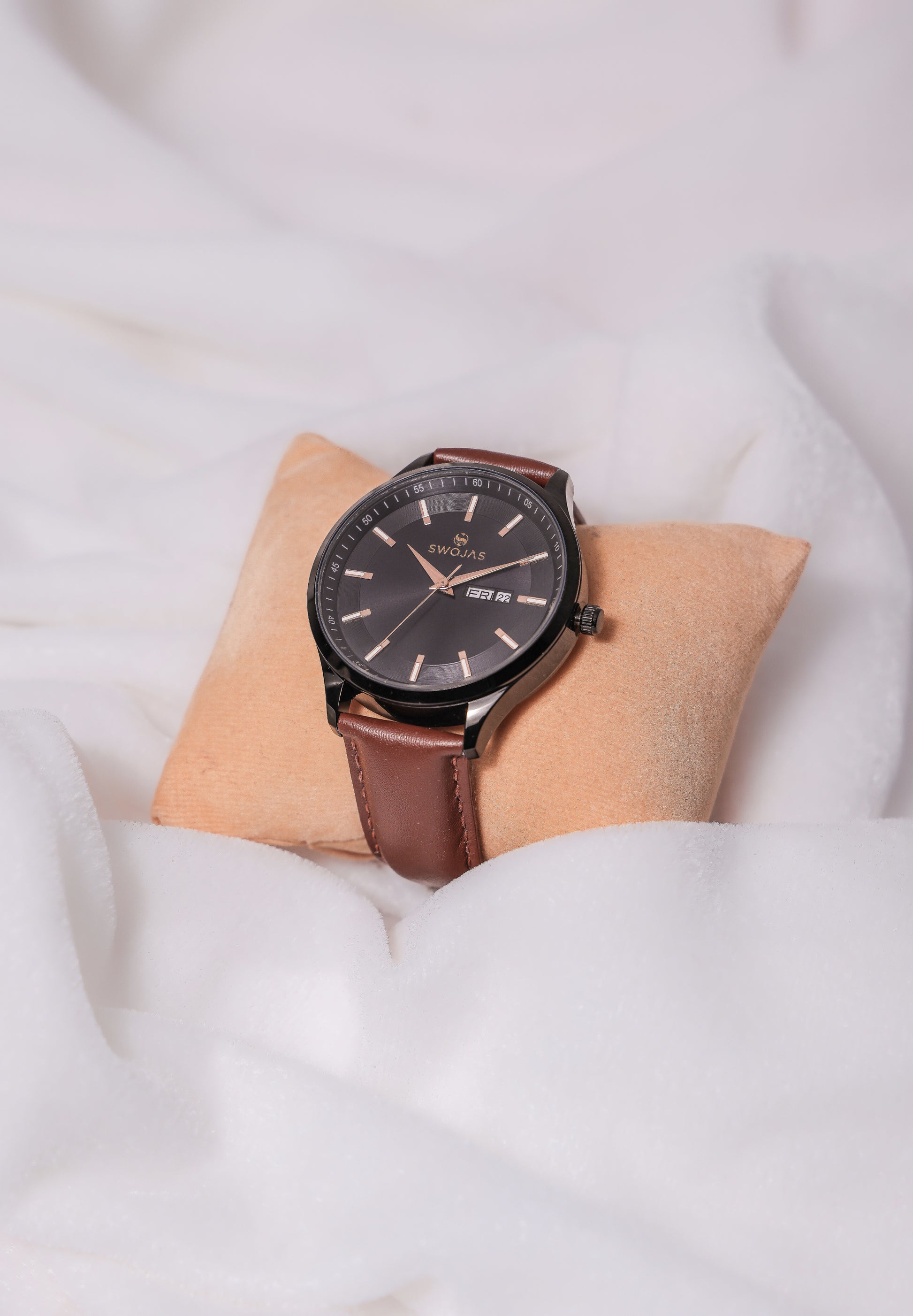 Mountain Black - Black Dial Black Ring