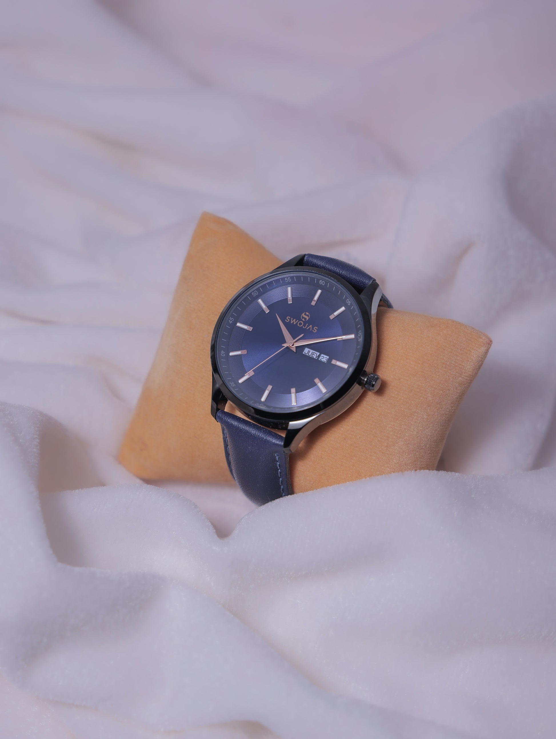 Mountain Black - Blue Dial Blue Ring