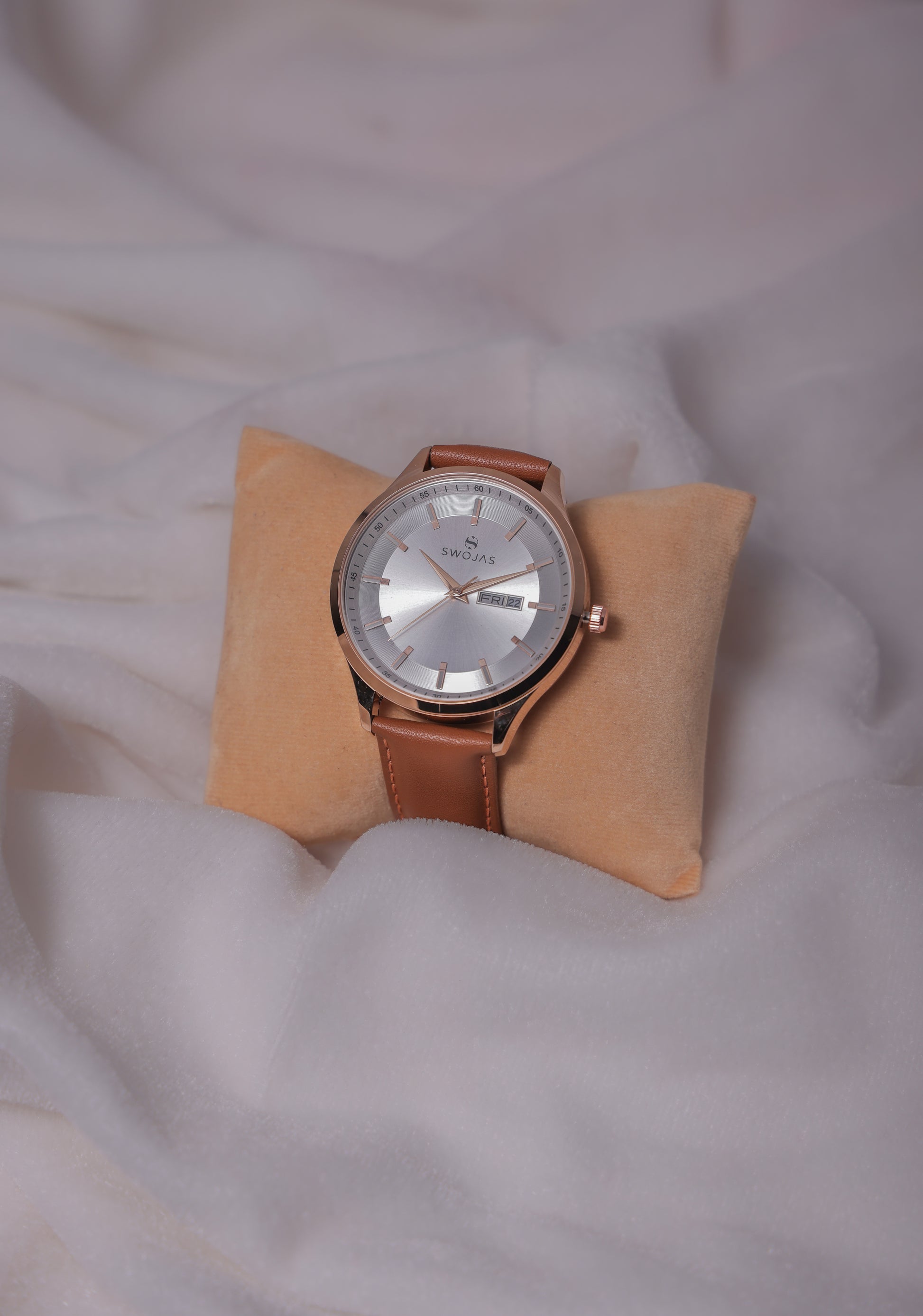 Mountain Rose - Silver Dial